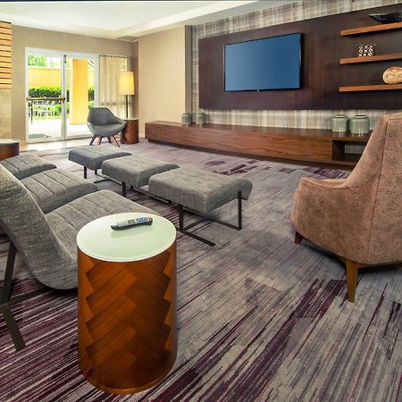 Sonesta Select Allentown Bethlehem Airport Экстерьер фото
